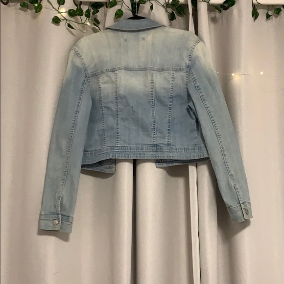 JEAN JACKET CROPPED - Picture 2 of 3